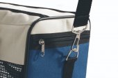 Beeztees Cestovní taška krémová modrá 43x25x27cm