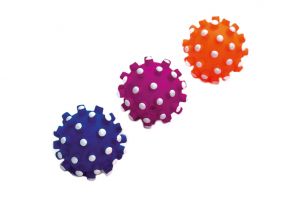 Karlie Hračka pro psy míček ježatý pískací vinyl průměr 6cm